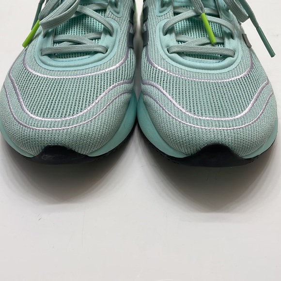 Like New Adidas Women’s PrimeGreen Supernova Running Shoe FZ 3612, Size 8.5 - Picture 5 of 9